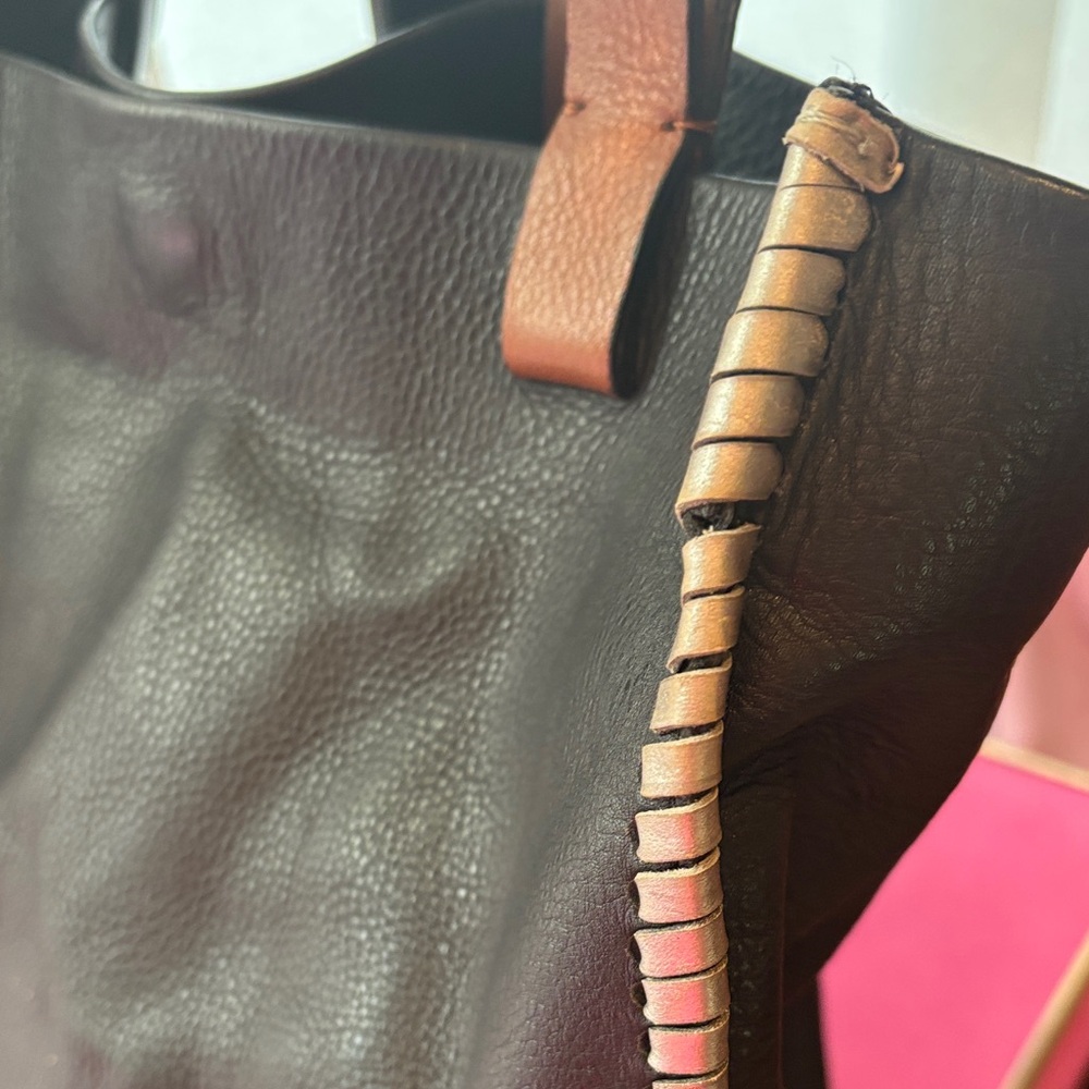 Lucky Brand metallic Leather Tote purse Bag - Picture 2 of 4